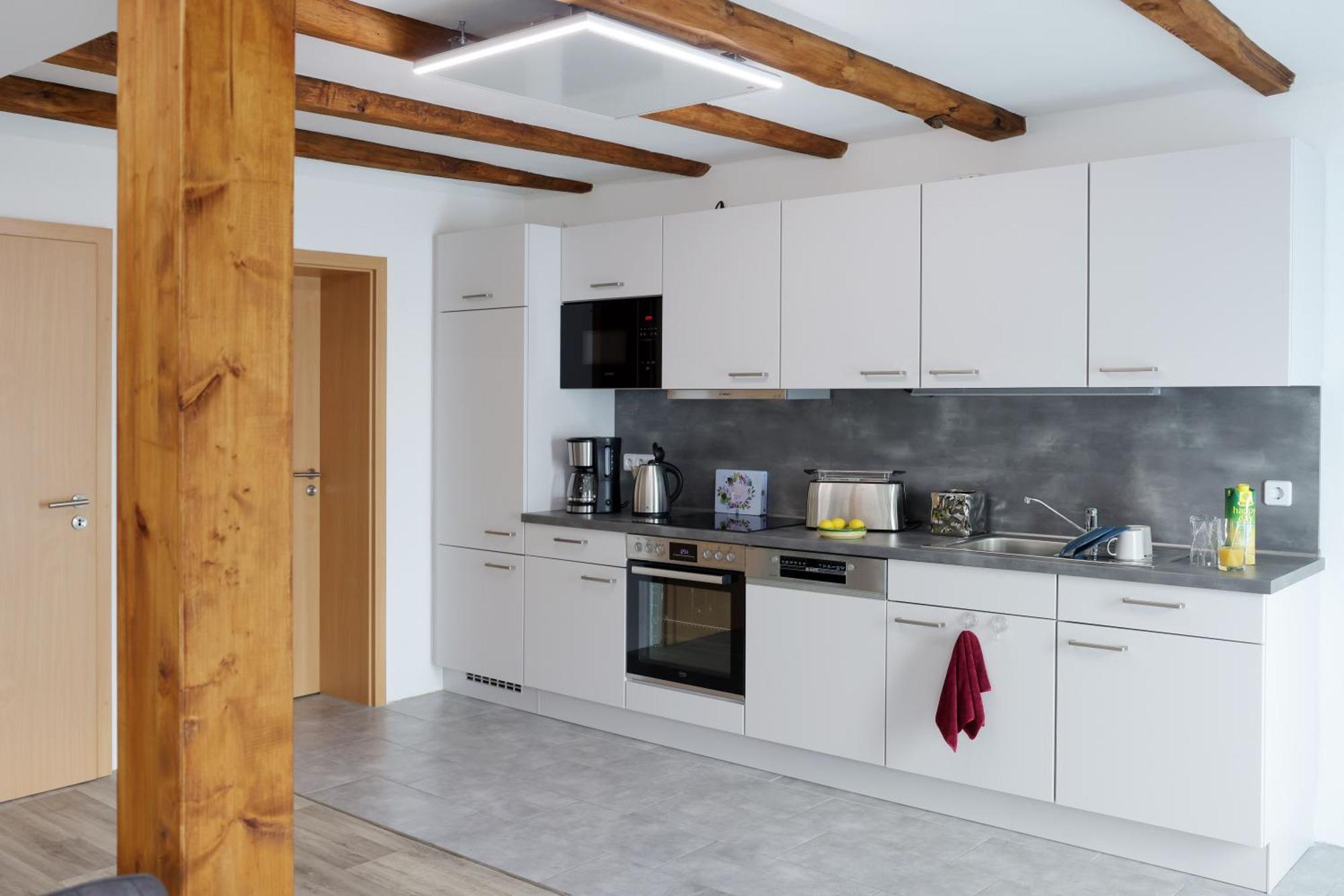 Seenest Apartment