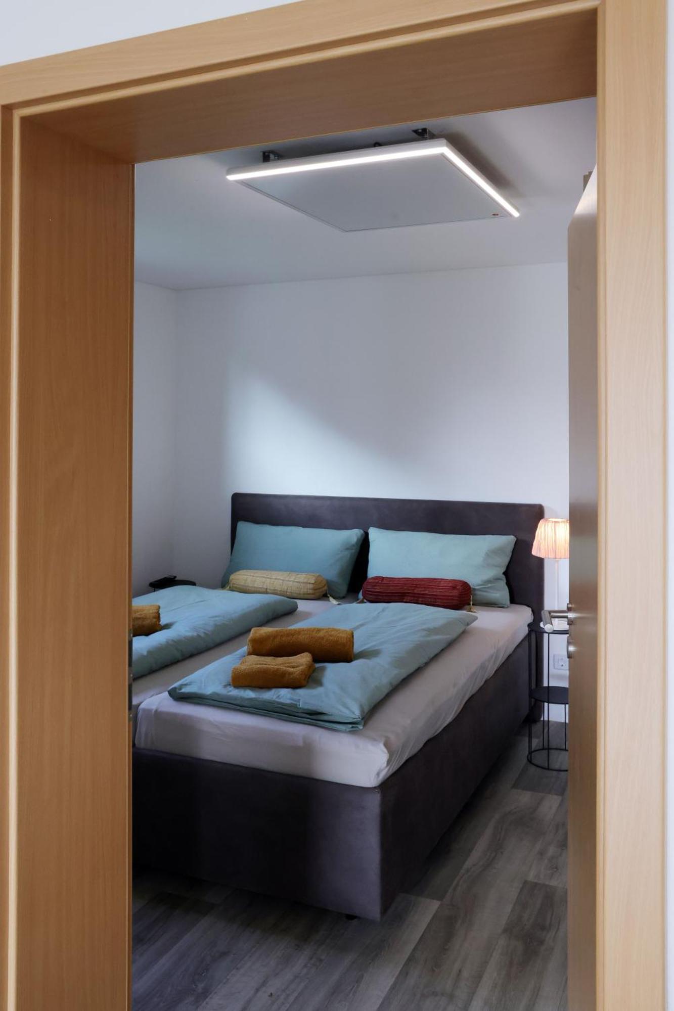 Seenest Apartment